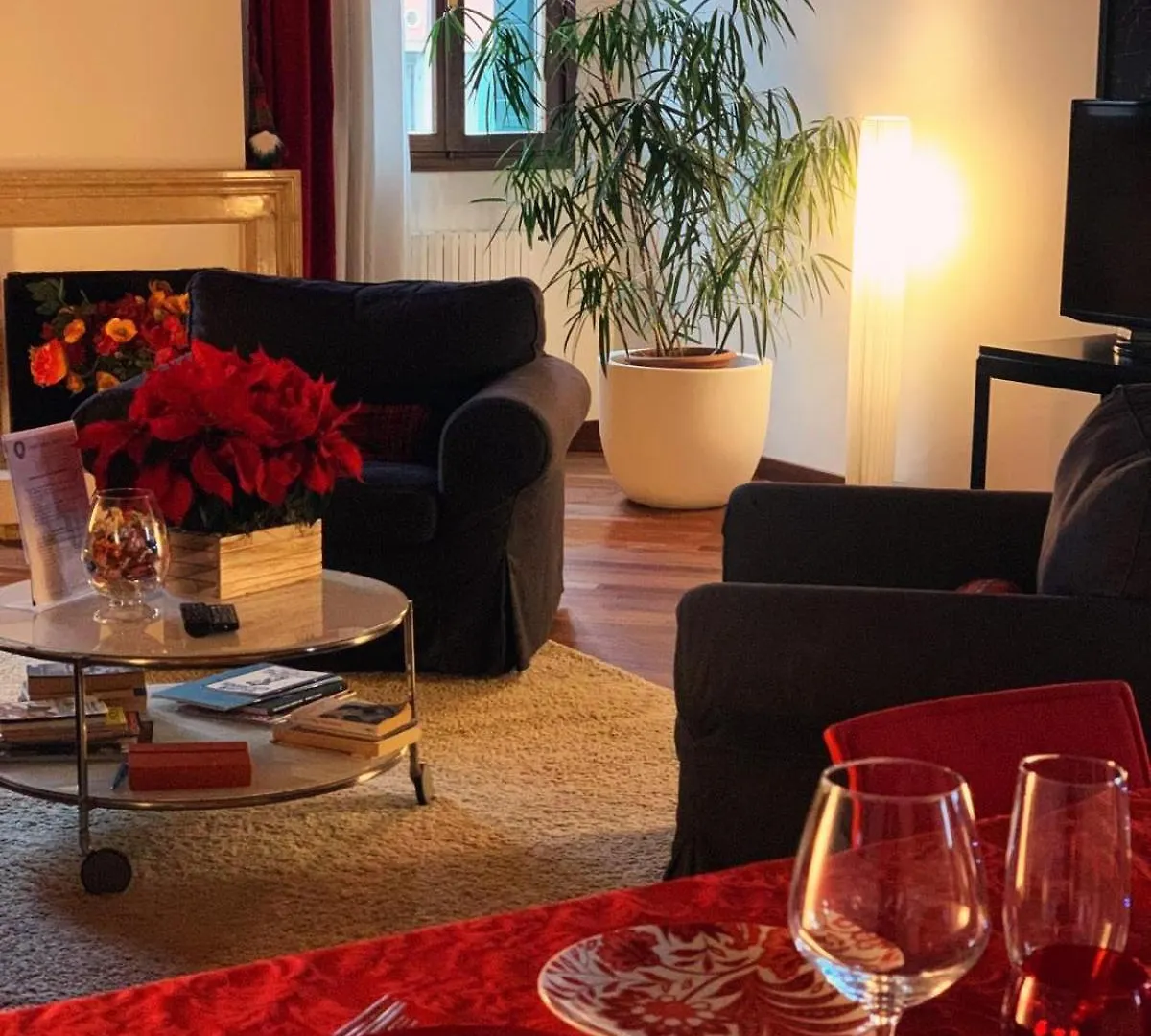 Elegant Terrace Apartment Near Piazza San Marco Last Floor No Lift Venedik