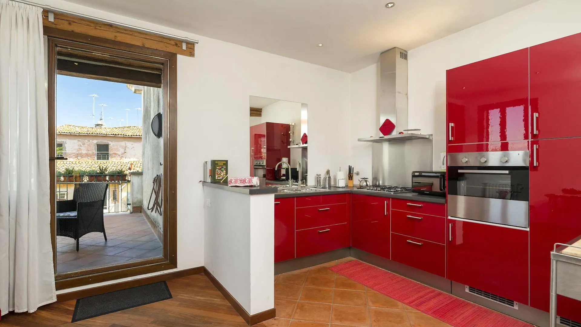 Elegant Terrace Apartment Near Piazza San Marco Last Floor No Lift Venedik